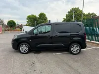 Used Citroën Berlingo Start 100 HP (73 kW) 2019 Black MPV