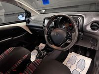 Używany Citroën C1 Feel 2019 Biały Hatchback
