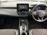 Used Toyota Corolla Sport 122 HP (89 kW) 2021 White Hatchback