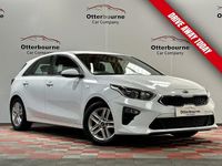 Used Kia Ceed 118 HP (86 kW) 2019 White Hatchback