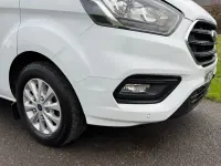 Used Ford Transit Custom Limited 170 HP (125 kW) 2022 White Van