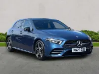 Usado Mercedes A200 AMG Line Premium 2023 Azul Utilitario