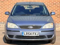 Used Ford Mondeo 2004 Blue Hatchback
