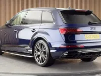 Used Audi Q7 Comfort 286 HP (210 kW) 2023 Blue SUV