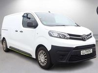 Used Toyota Proace 100 kW (136 HP) 2022 White MPV