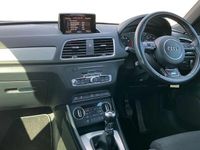 Begagnad Audi Q3 S-Line 150 HK (110 kW) 2018 Grå SUV