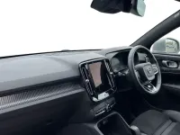 Begagnad Volvo XC40 Ultra 2025 Silver SUV