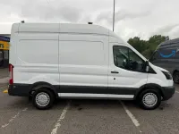 Usado Ford Transit 2019 Blanco Monovolumen