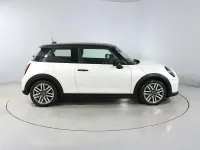 Used Mini Cooper Hatch 113 kW (154 HP) 2025 White Hatchback