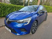 Used Renault Clio V Evolution 90 HP (66 kW) 2023 Blue Hatchback