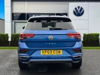 Usado VW T-Roc R-line 115 HP (84 kW) 2019 Azul SUV