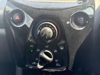 Used Peugeot 108 Allure 82 HP (60 kW) 2016 Blue Hatchback