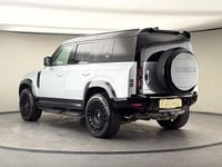 Used Land Rover Defender HSE 300 HP (220 kW) 2024 SUV