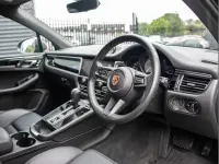 Used Porsche Macan 374 HP (275 kW) 2024 Grey SUV