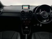 Begagnad Audi A1 S-Line 123 HK (90 kW) 2018 Röd Halvkombi