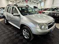 Used Dacia Duster Lauréate 110 HP (80 kW) 2014 Silver SUV
