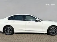 Used BMW 320 Sport Line 187 HP (137 kW) 2023 White Sedan