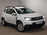 Used Dacia Duster Comfort 100 HP (73 kW) 2023 White SUV