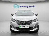 Second-hand Peugeot e-2008 Active+ 100 kW (136 CP) 2023 SUV