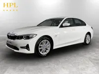 Usado BMW 330e Performance 2022 Blanco Berlina