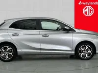 Usado MG MG3 Trophy 194 HP (142 kW) 2025 Prateado Citadino