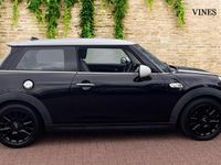 Usado Mini Cooper S Hatch 189 CV (139 kW) 2016 Negro Utilitario