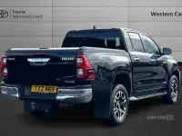 Usado Toyota HiLux 201 HP (147 kW) 2023 Preto Pickup
