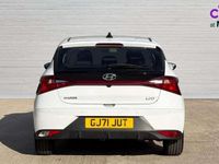 Used Hyundai i20 SE 100 HP (73 kW) 2021 White Hatchback