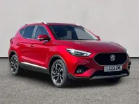 Usado MG ZS Exclusive 106 HP (77 kW) 2023 Vermelho SUV