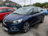 Usado Renault Scénic III Dynamique 110 CV (80 kW) 2016 Azul Monovolumen