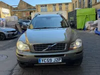 Usado Volvo XC90 185 HP (136 kW) 2009 Verde SUV