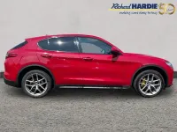 Used Alfa Romeo Stelvio 276 HP (202 kW) 2018 Red SUV