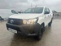 Second-hand Toyota HiLux Active 150 CP (110 kW) 2019 Alb Pickup