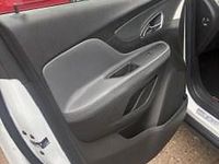 Used Vauxhall Mokka S 140 HP (102 kW) 2015 White SUV