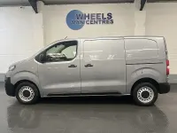 Second-hand Peugeot Expert Premium 2023 Gri Van