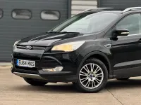Usado Ford Kuga Titanium 140 HP (102 kW) 2014 Preto SUV