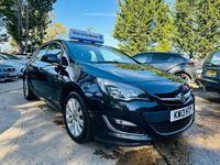 Second-hand Vauxhall Astra Elite 165 CP (121 kW) 2013 Negru Hatchback