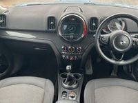 Used Mini Cooper Countryman Classic 134 HP (98 kW) 2019 Blue SUV