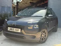 Used Citroën C4 Cactus Feel 100 HP (73 kW) 2015 Black Hatchback