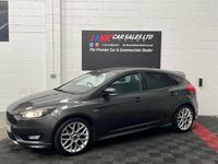 Used Ford Focus ST-Line 120 HP (88 kW) 2017 Grey Hatchback