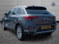 Usado VW T-Roc Style 150 HP (110 kW) 2022 Cinzento SUV