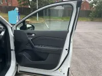 Used Renault Captur Techno 91 HP (66 kW) 2022 White SUV