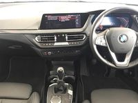 Used BMW 118 Sport Line 148 HP (108 kW) 2020 Blue Hatchback