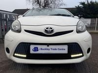 Used Toyota Aygo Style 2014 White Hatchback
