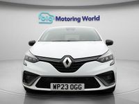 Used Renault Clio V RS Line 90 HP (66 kW) 2023 White Hatchback