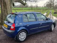 Used Renault Clio Expression 2002 Blue Hatchback