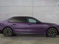 New BMW i7 Comfort Edition 478 kW (650 HP) 2025 Purple Sedan