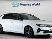 Used Vauxhall Astra S 131 HP (96 kW) 2024 White Hatchback