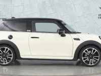 Used Mini Cooper S Sport 192 HP (141 kW) 2021 White Hatchback
