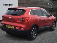 Usado Renault Kadjar Iconic 116 HP (85 kW) 2020 Vermelho SUV
